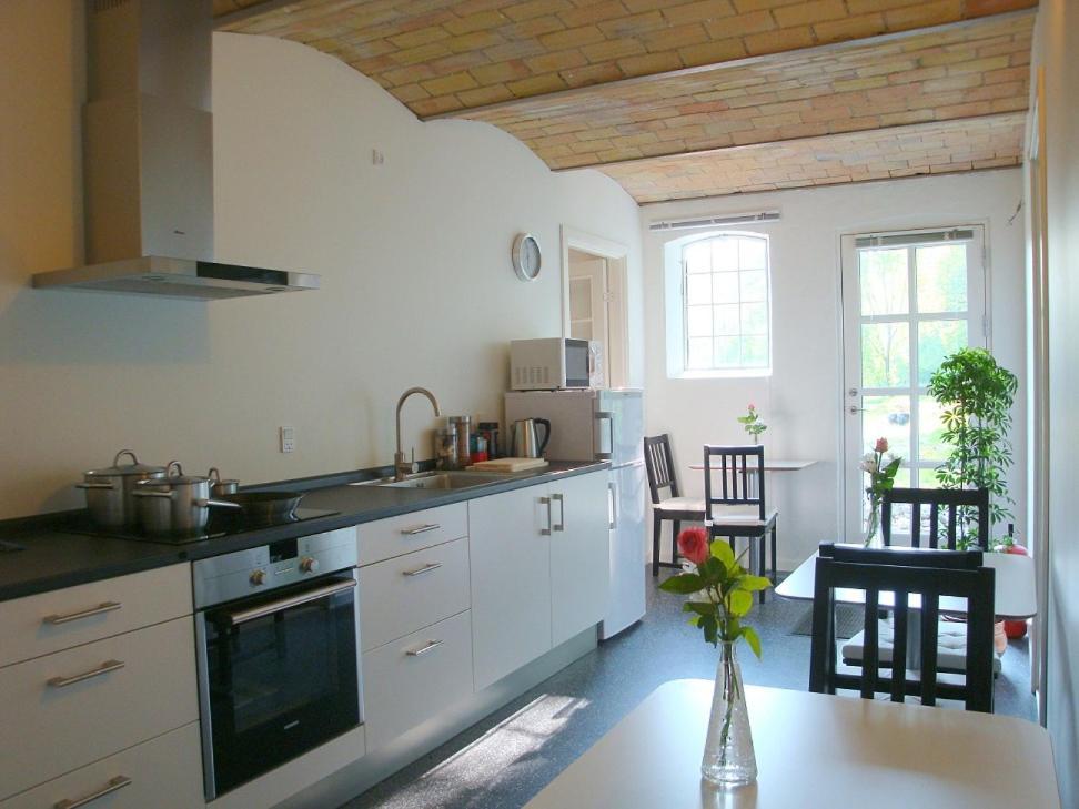 Engelsholm Bed & Breakfast Bredsten  Экстерьер фото